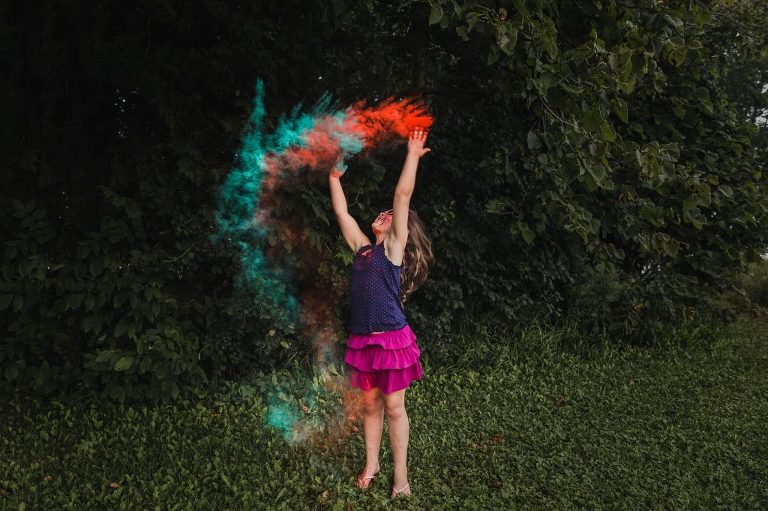 Throwing holi powder in the air for an awesome effect